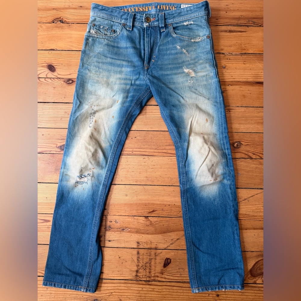 Diesel Thavar Slim-Skinny Distressed Jeans 008X2 Size 28